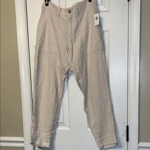 Old Navy Women’s Casual Linen-Blend Pants in Beige